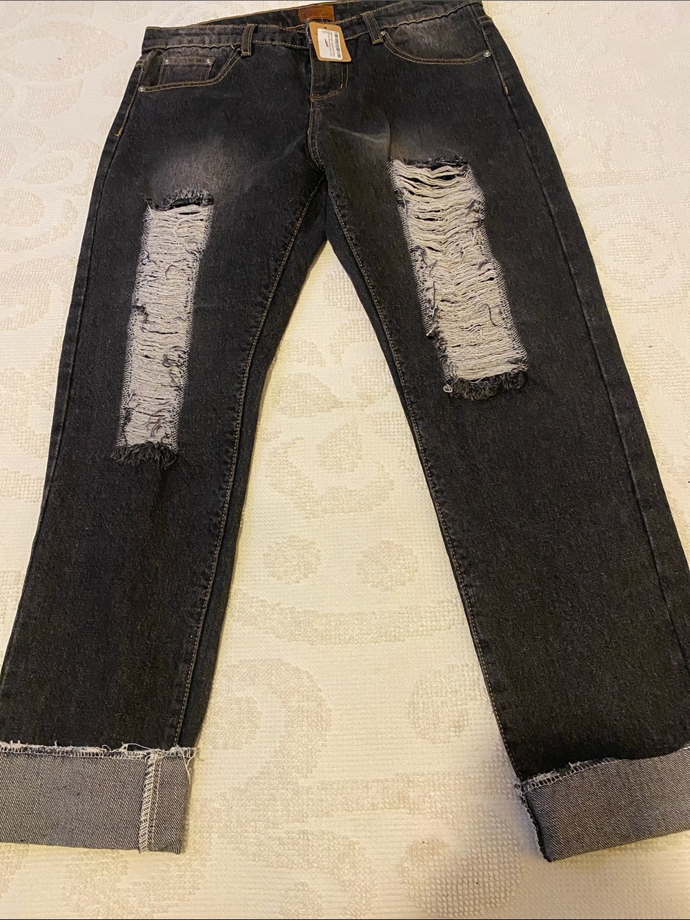 POL Women's Black Distressed Cropped Jeans
